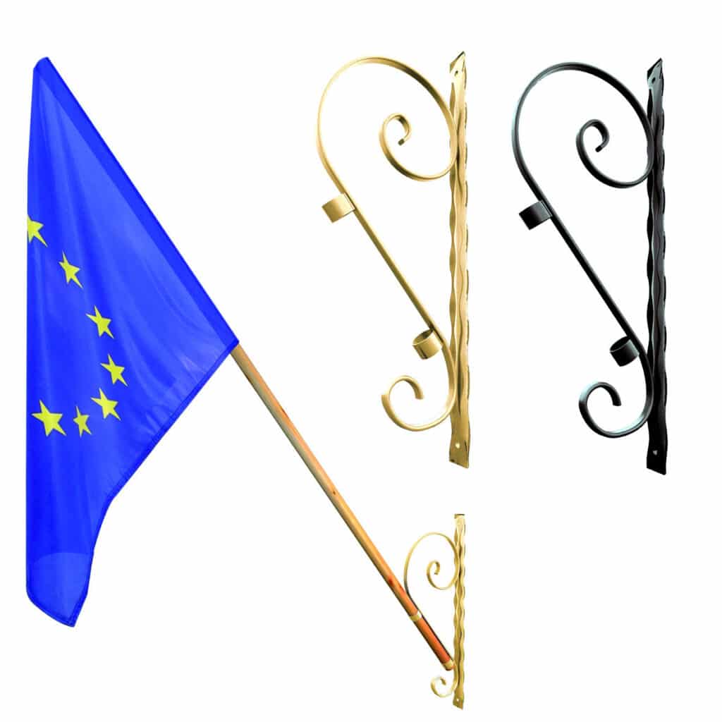 staffa da parete per bandiera