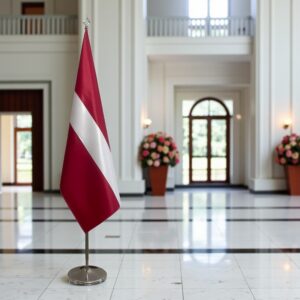 drapeau Lettonie sur mât