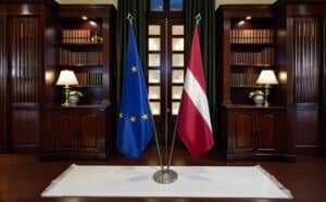 drapeau Lettonie et UE