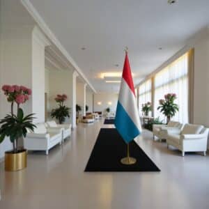 drapeau Luxembourg avec mat