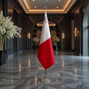 drapeau Malte avec socle