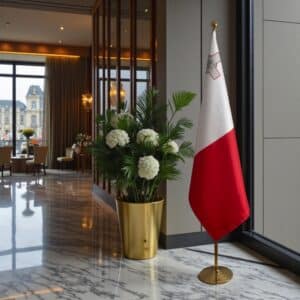 drapeau Malte avec support