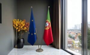 drapeau Portugal avec pied