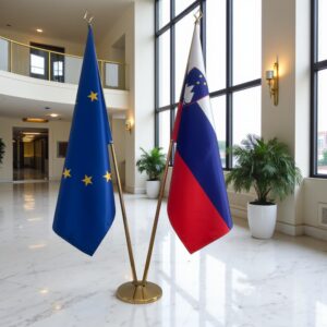 drapeau Slovenie avec hampe