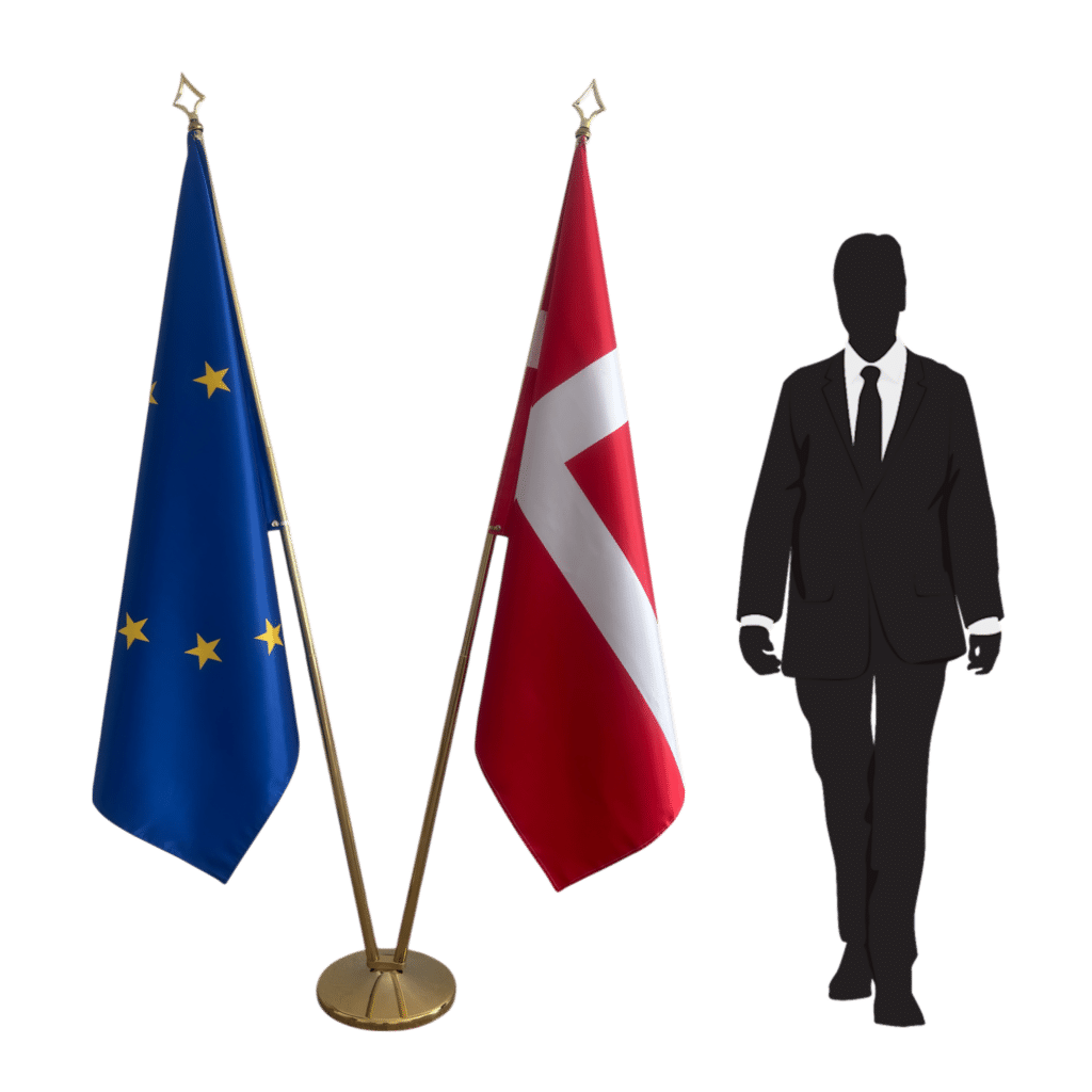 Bandiera della Danimarca sul cavalletto