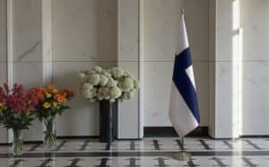 drapeau Finlande sur pied