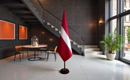 socle drapeau lettonie